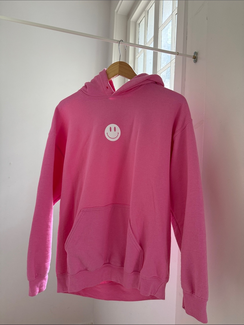 Gildan Pink Hoodie with White Smile Graphic